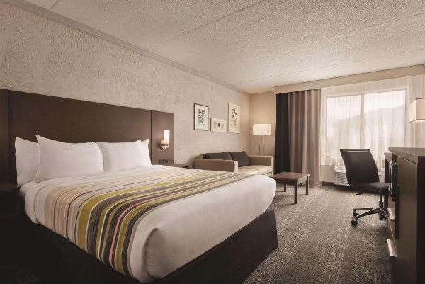 Country Inn & Suites by Radisson, Mt. Pleasant-Racine West, WI image 7